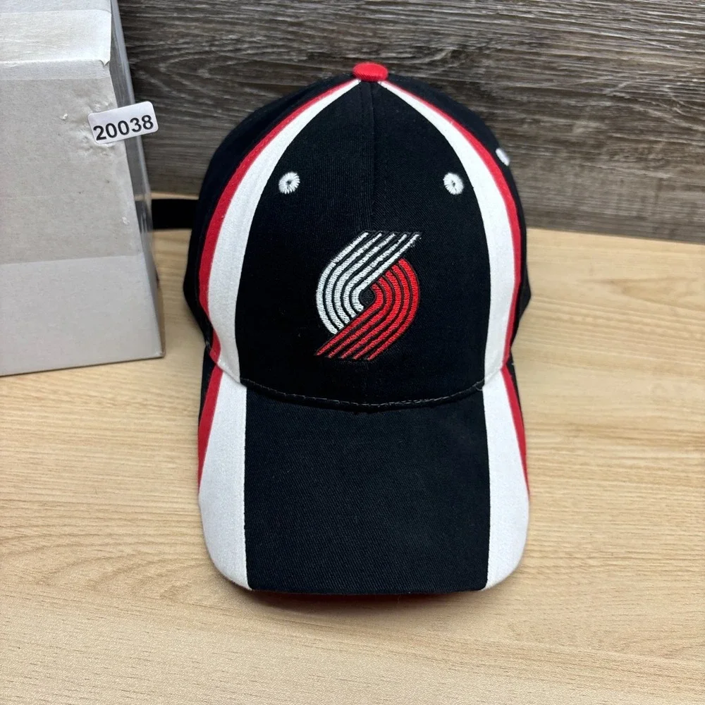 Collegiate USA good used